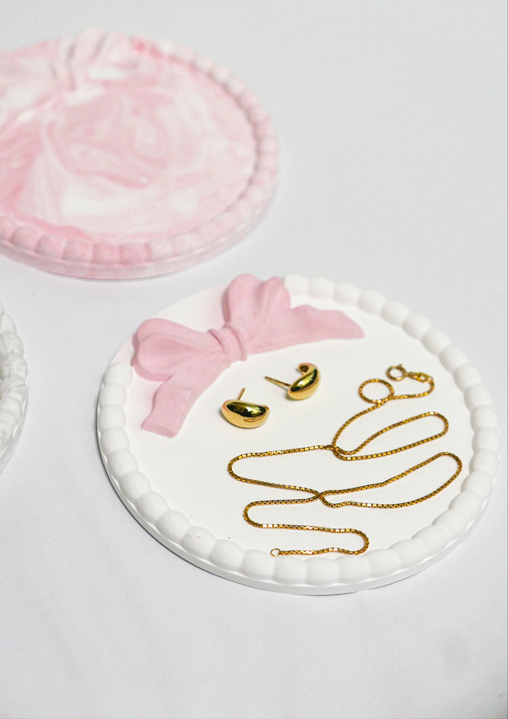 Round Bow Trinket Tray